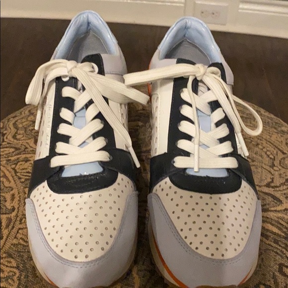 Micheal kors sneakers - Picture 7 of 9